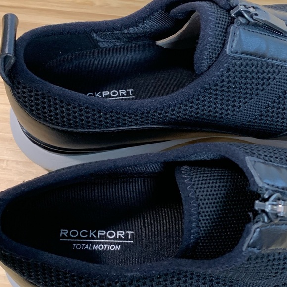 NEW Rockport Women's 7.5 Total Motion Zip On Sneakers - Picture 3 of 8